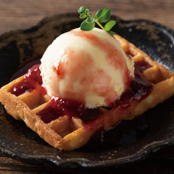 Kuze Fuku Strawberry Syrup 11.5 fl oz (340ml)
